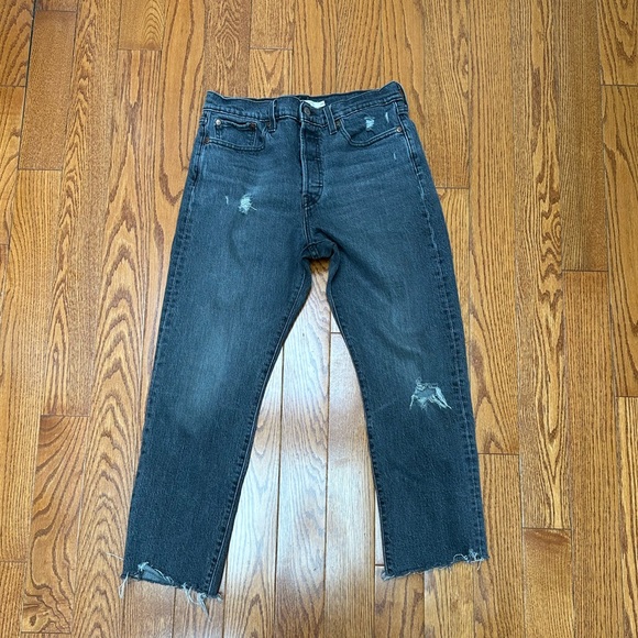 Levi’s Black Wedgie Straight Jeans - Picture 1 of 3